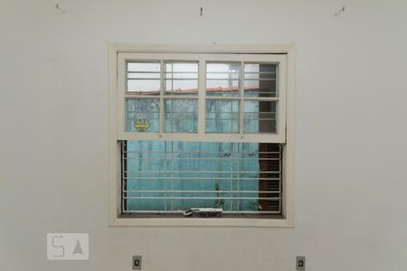 Casa à venda com 180m², 2 quartos e 1 vagaJanela do quarto 2