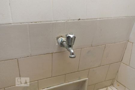 Casa à venda com 180m², 2 quartos e 1 vagaDetalhe da área de serviço