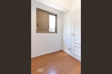 Apartamento à venda com 297m², 3 quartos e 3 vagasQuarto de Serviço