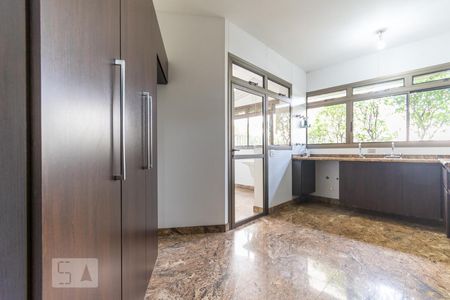 Apartamento à venda com 297m², 3 quartos e 3 vagasCozinha