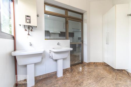 Apartamento à venda com 297m², 3 quartos e 3 vagasÁrea de Serviço