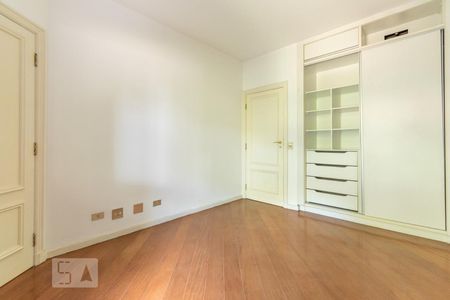 Apartamento à venda com 297m², 3 quartos e 3 vagasQuarto 1