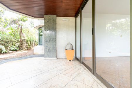 Apartamento à venda com 297m², 3 quartos e 3 vagasÁrea Externa