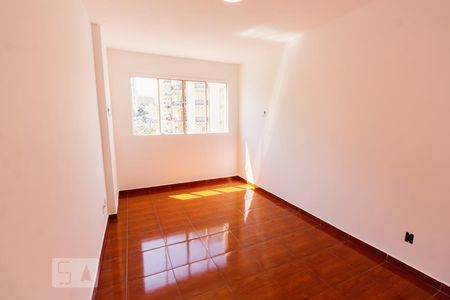 Sala de apartamento para alugar com 2 quartos, 70m² em Vila Romana, São Paulo
