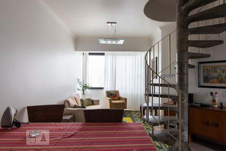 Sala de apartamento para alugar com 2 quartos, 125m² em Vila Paulista, São Paulo