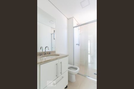 Apartamento para alugar com 68m², 2 quartos e 2 vagasBanheiro social