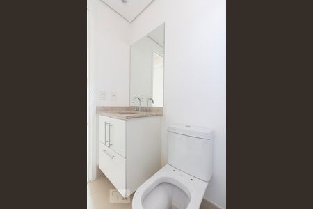 Apartamento para alugar com 68m², 2 quartos e 2 vagasBanheiro social