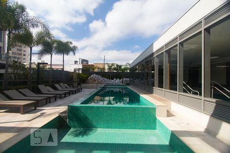 Apartamento para alugar com 68m², 2 quartos e 2 vagasPiscina externa