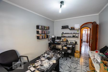 Casa à venda com 270m², 4 quartos e 2 vagas