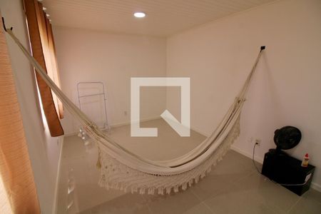 Casa de condomínio à venda com 240m², 3 quartos e 1 vagaQuarto