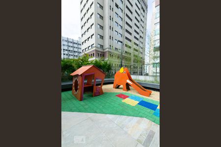 Apartamento para alugar com 42m², 1 quarto e 1 vaga Apartamento para alugar com 42m², 1 quarto e 1 vagaPlayground