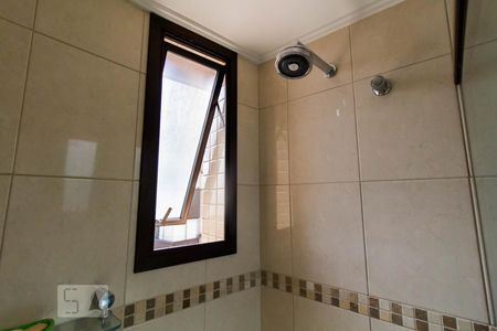 Apartamento à venda com 177m², 3 quartos e 4 vagas Apartamento à venda com 177m², 3 quartos e 4 vagasBanheiro Suíte 1