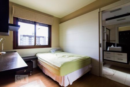 Apartamento à venda com 177m², 3 quartos e 4 vagas Apartamento à venda com 177m², 3 quartos e 4 vagasSuíte 1