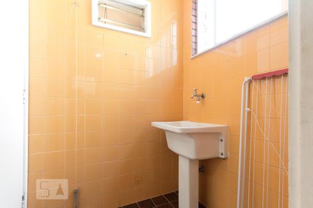 Apartamento à venda com 80m², 2 quartos e 1 vagaÁrea de Serviço