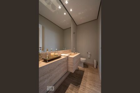 Apartamento para alugar com 450m², 4 quartos e 4 vagasLavabo