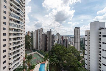 Apartamento para alugar com 450m², 4 quartos e 4 vagasVista da sala de jantar