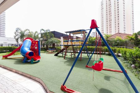 Studio para alugar com 28m², 1 quarto e 1 vaga Studio para alugar com 28m², 1 quarto e 1 vagaPlayground