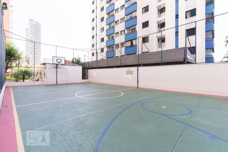 Studio para alugar com 28m², 1 quarto e 1 vaga Studio para alugar com 28m², 1 quarto e 1 vagaQuadra