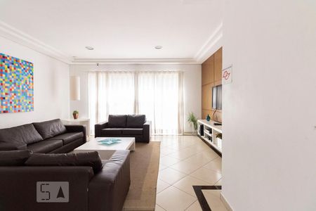 Studio para alugar com 28m², 1 quarto e 1 vaga Studio para alugar com 28m², 1 quarto e 1 vagaHome theater