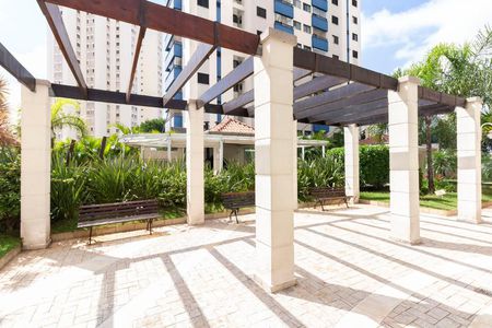 Studio para alugar com 28m², 1 quarto e 1 vaga Studio para alugar com 28m², 1 quarto e 1 vagaCondomínio