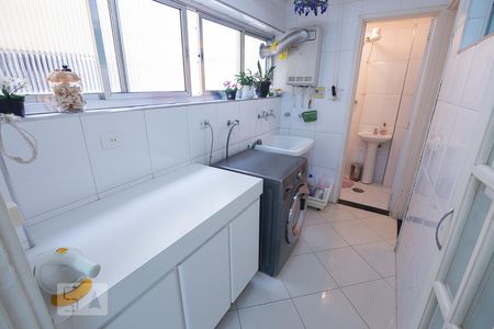 Apartamento à venda com 92m², 2 quartos e 1 vaga Apartamento à venda com 92m², 2 quartos e 1 vagaÁrea de Serviço