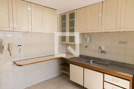 Apartamento à venda com 77m², 2 quartos e 1 vagaCozinha