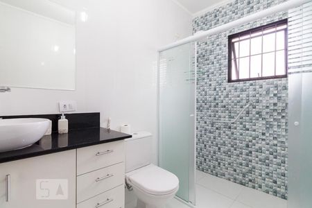 Casa à venda com 120m², 3 quartos e 3 vagas Casa à venda com 120m², 3 quartos e 3 vagasBanheiro
