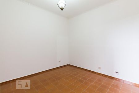 Casa à venda com 120m², 3 quartos e 3 vagas Casa à venda com 120m², 3 quartos e 3 vagasEdícula