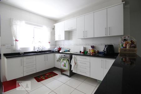 Casa à venda com 116m², 3 quartos e 2 vagasCozinha