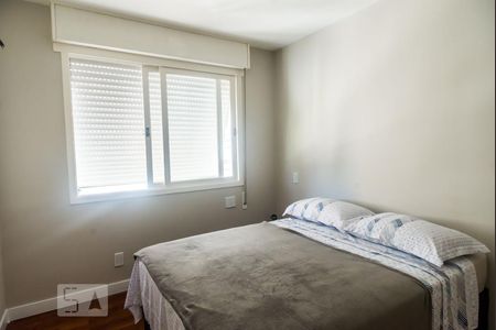 Quarto de apartamento à venda com 1 quarto, 40m² em Petrópolis, Porto Alegre