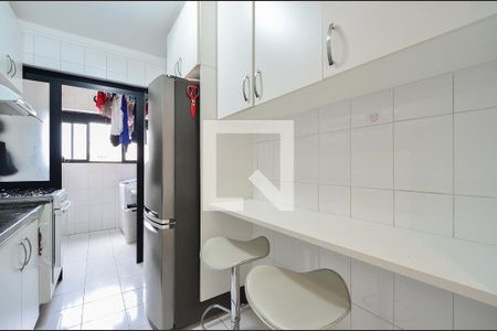 Apartamento à venda com 85m², 3 quartos e 2 vagas Apartamento à venda com 85m², 3 quartos e 2 vagasCozinha