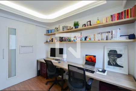 Apartamento à venda com 85m², 3 quartos e 2 vagas Apartamento à venda com 85m², 3 quartos e 2 vagasQuarto 1