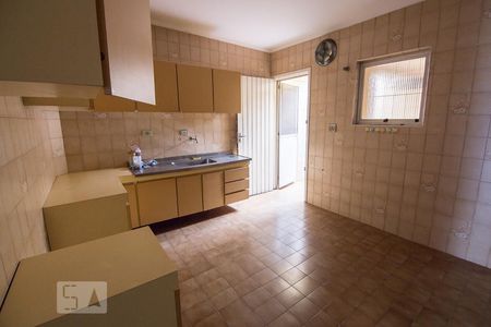 Cozinha de casa para alugar com 2 quartos, 110m² em Perdizes, São Paulo