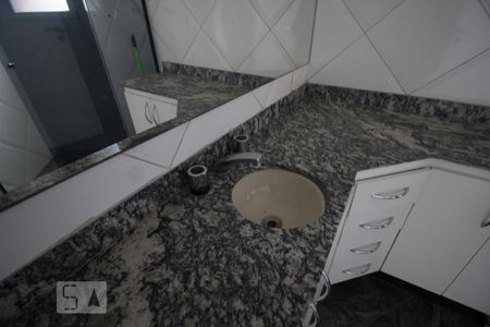 Apartamento à venda com 90m², 2 quartos e 3 vagasPia