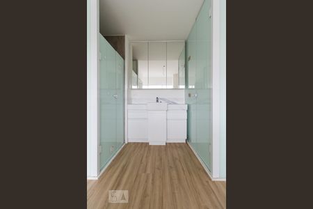 Banheiro de apartamento para alugar com 1 quarto, 36m² em Funcionários, Belo Horizonte