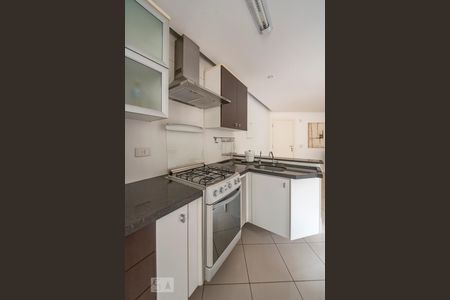 Apartamento à venda com 58m², 1 quarto e 2 vagasCozinha