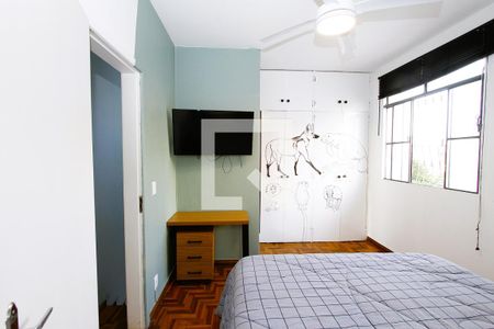 Casa para alugar com 2 quartos, 110m² em João Pinheiro, Belo Horizonte