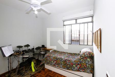Quarto 2 de casa à venda com 2 quartos, 110m² em João Pinheiro, Belo Horizonte
