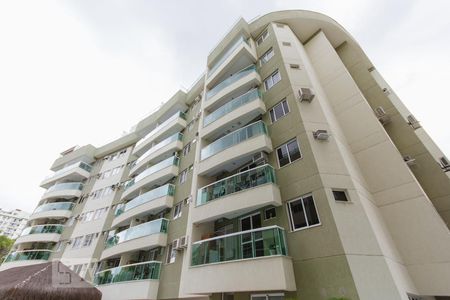Apartamento à venda com 60m², 2 quartos e 1 vagaFachada