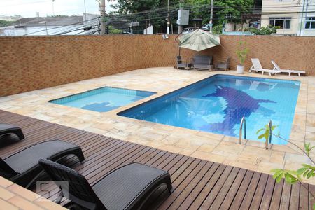 Apartamento à venda com 434m², 4 quartos e 4 vagasÁrea comum - Piscina
