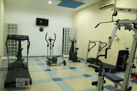 Apartamento à venda com 434m², 4 quartos e 4 vagasÁrea comum - Academia