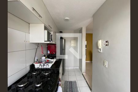 Apartamento à venda com 55m², 2 quartos e 1 vaga Apartamento à venda com 55m², 2 quartos e 1 vagaCozinha e Área de Serviço
