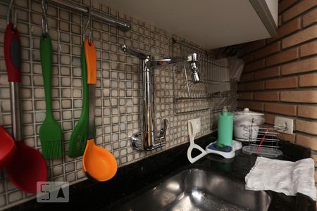 Casa à venda com 280m², 3 quartos e 4 vagas Casa à venda com 280m², 3 quartos e 4 vagasChurrasqueira