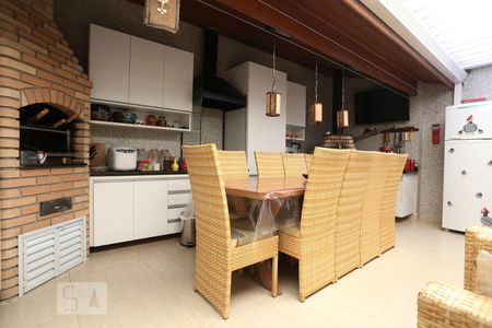 Casa à venda com 280m², 3 quartos e 4 vagas Casa à venda com 280m², 3 quartos e 4 vagasChurrasqueira