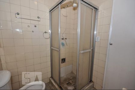 Casa de condomínio à venda com 187m², 4 quartos e 1 vagaBanheiro Social 1