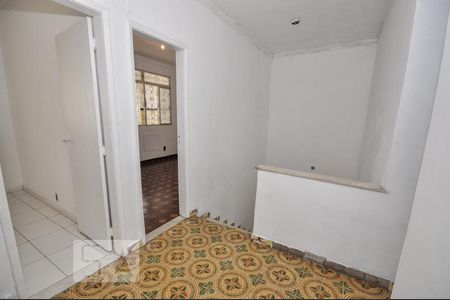 Casa de condomínio à venda com 187m², 4 quartos e 1 vagaCorredor 2