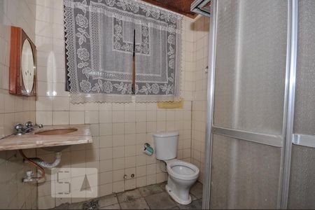 Casa de condomínio à venda com 187m², 4 quartos e 1 vagaBanheiro Social 1