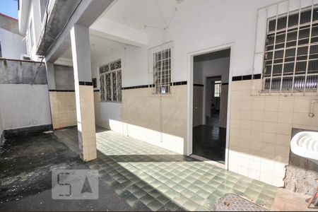 Casa de condomínio à venda com 187m², 4 quartos e 1 vagaÁrea Externa e Área de Serviço