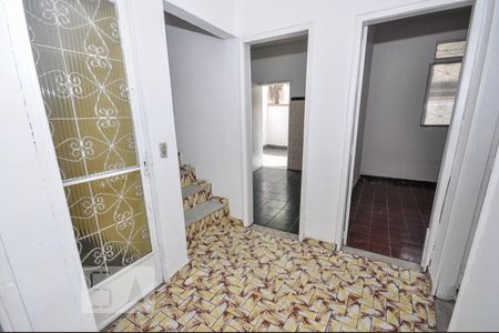 Casa de condomínio à venda com 187m², 4 quartos e 1 vagaCorredor 1
