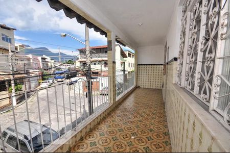 Casa de condomínio à venda com 187m², 4 quartos e 1 vagaVaranda - Quarto 2